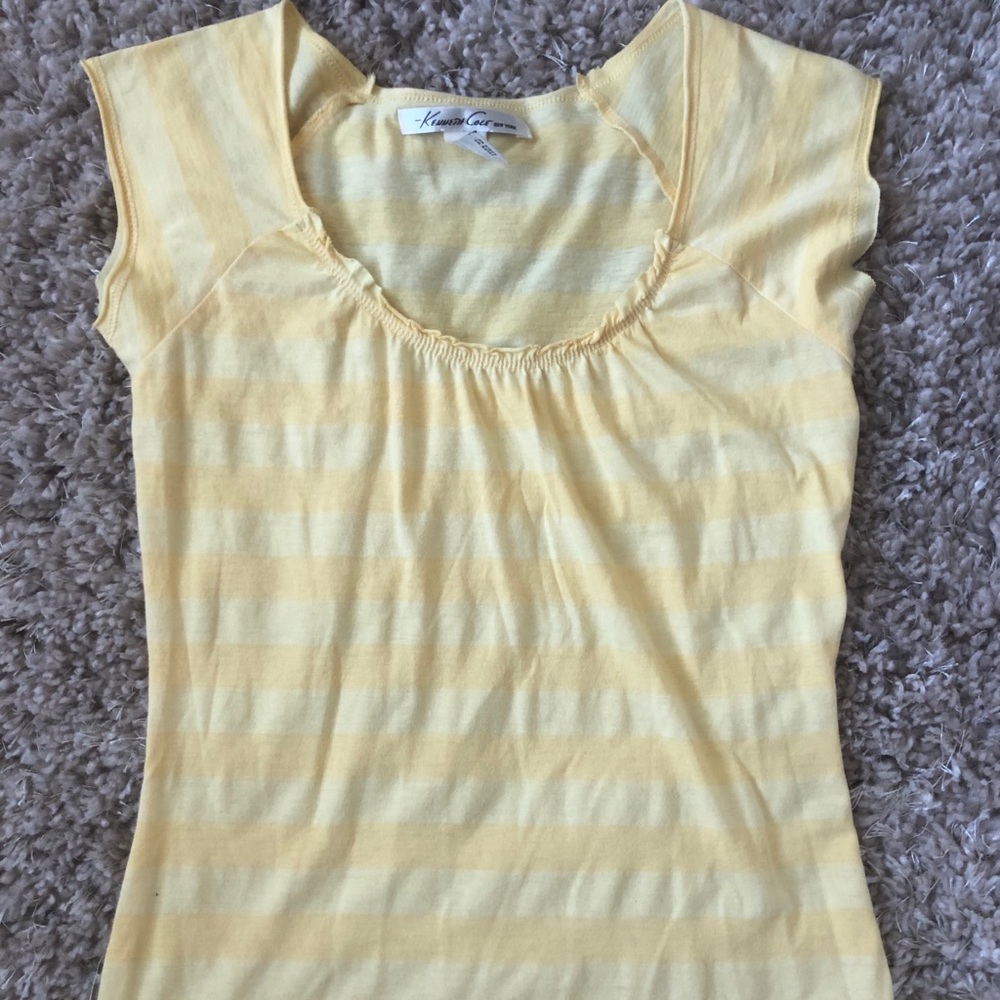 Kennth Cole T-shirt